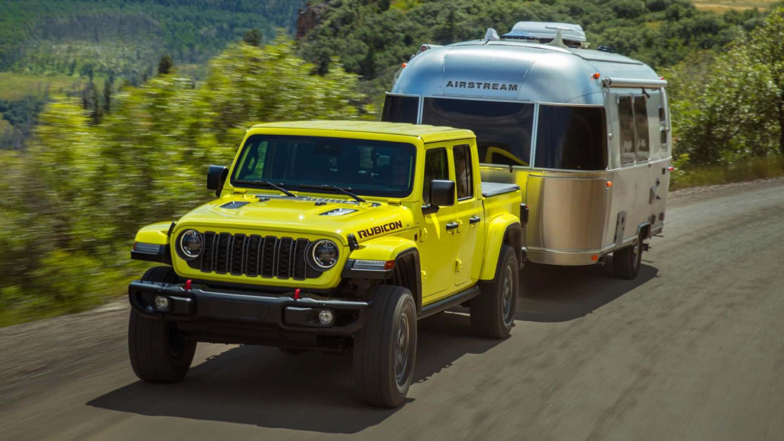 Με νέα γρίλια και χωρίς diesel το ανανεωμένο Jeep Gladiator
